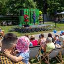 Kolorowy, interaktywny spektakl, gigantyczne kolorowanki i pokazy baniek - piknik rodzinny