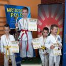 7 medali redzkich karatekw