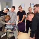 Uczniowie Elektronika na Uniwersytecie Zielonogrskim