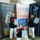 4  medale karatekw w Pilznie